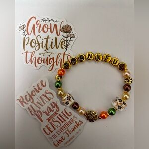 Thankful. In fall colors 🍁🍂🍃